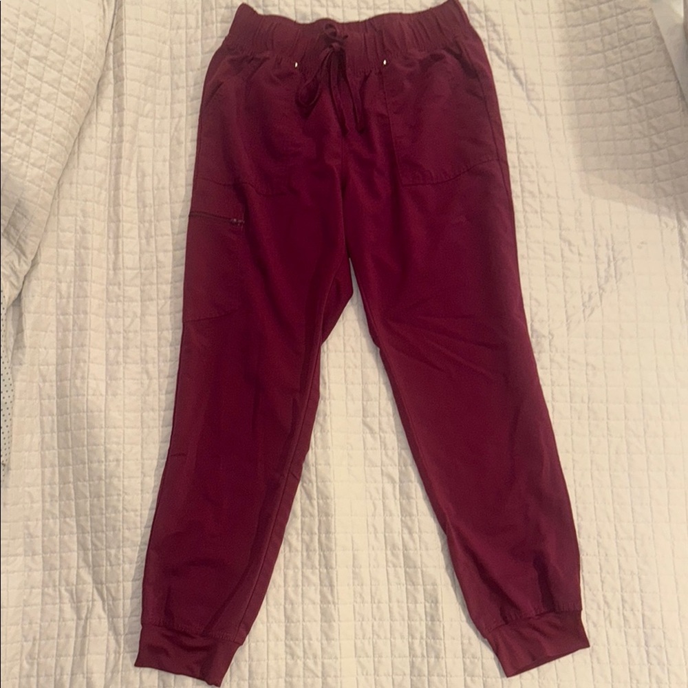 Women's Burgundy Scrub Set - Picture 4 of 5